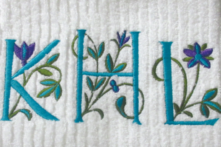 Digitize Small Letters for Embroidery